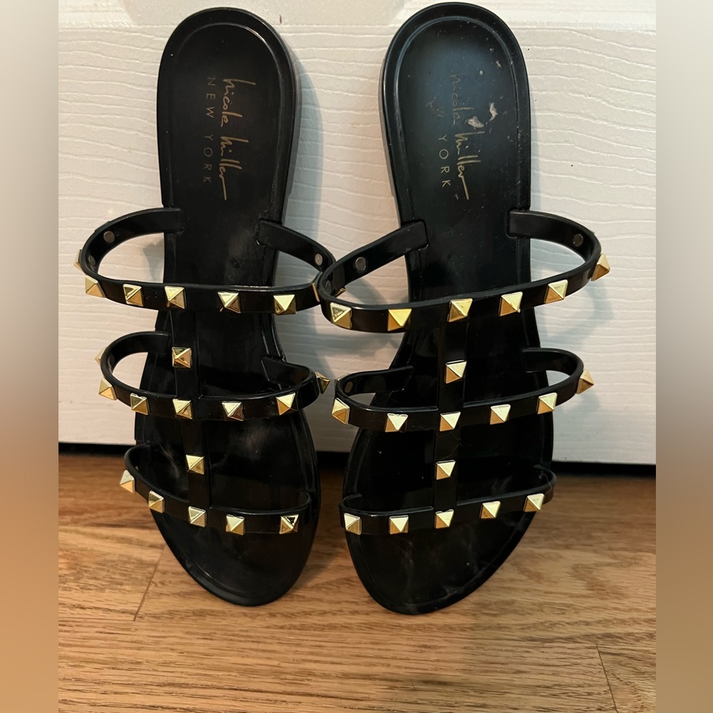 Nicole Miller plastic strap sandals